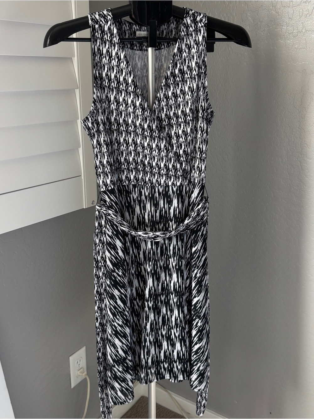 NY & Co Black White Print Dress Stretch size XS
